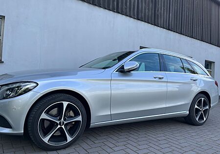 Mercedes-Benz C 250 d 4MATIC T 9G Automatik