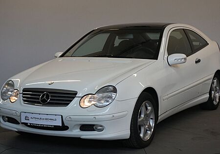 Mercedes-Benz CE 200 C200 Kompressor Sportcoupé Automatik StdHzg Pano