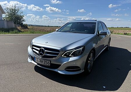 Mercedes-Benz E 220 Mercedes E220 CDI Automatik | LED | Schiebedach