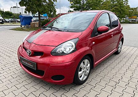 Toyota Aygo (X) Aygo (X) 1,0-l-VVT-i CoolRed