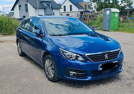 Peugeot 308 PureTech 130 EAT8 Allure SW Allure