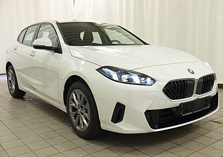 BMW 120i neues Modell Navi Matrix Sitzheizung