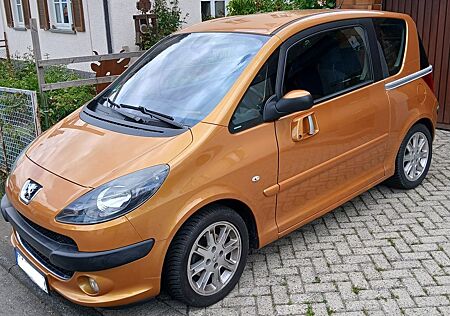 Peugeot 1007 Premium 1.6l-16V Benzin, Automatik, Klima