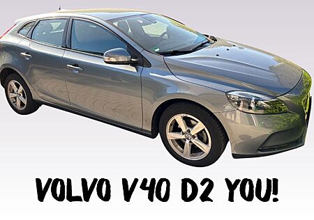 Volvo V40 D2 YOU! TMP SZH KLIMAAUT. XENON