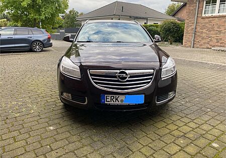 Opel Insignia Sports Tourer 2.0 CDTI 150 Jahre 11...