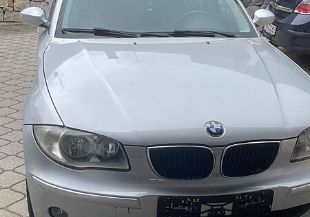 BMW 118i -