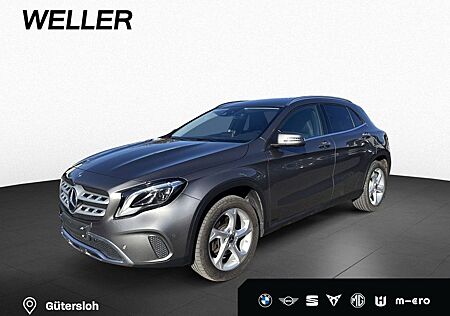 Mercedes-Benz GLA 220 4Matic AHK SHZ SpoSi MEM Bluetooth Navi