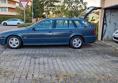 BMW 525i Exclusive touring Exclusive