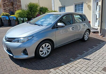 Toyota Auris Comfort 1,33-l-Dual-VVT-i S/S Comfort