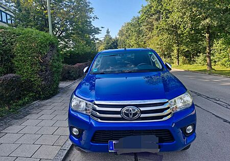 Toyota Hilux Extra-cab