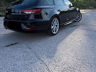 Seat Leon ST FR 2.0 TDI DSG - 184 PS - Pano - Navi