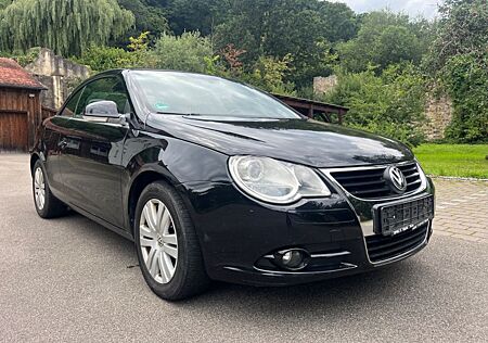 VW Eos Volkswagen 2.0 / Klimaautom. / Leder / Panorama