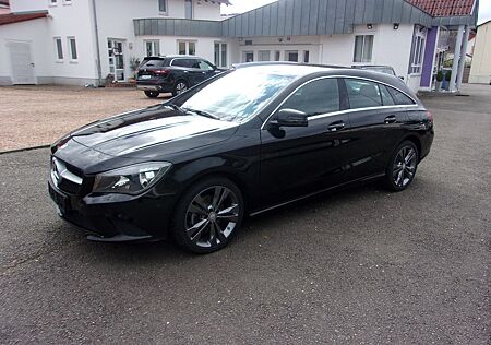 Mercedes-Benz CLA 180 Shooting Brake Klima SHZ PDC