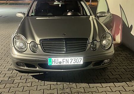 Mercedes-Benz E 200 CDI CLASSIC Classic