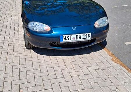 Mazda MX-5 1.6 16V - Cabrio blau, TÜV 8/2026