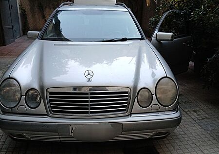 Mercedes-Benz E 420 T ELEGANCE Elegance
