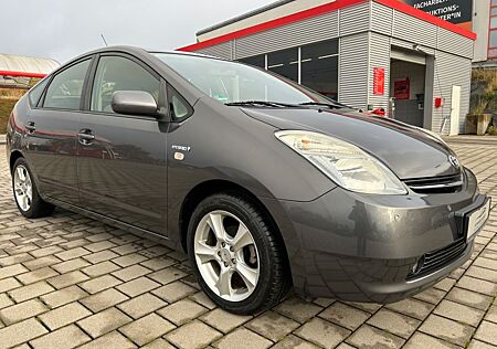 Toyota Prius Sol 1.5 Hybrid *KLIMAAUTOMATIK*ALU*PDC*TÜV