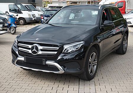 Mercedes-Benz GLC 250 d 4Matic DISTRONIC/AHK/NAVI/AUTOM./LED