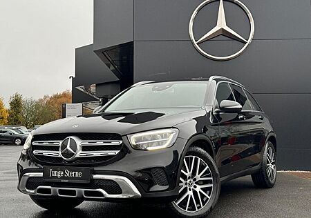 Mercedes-Benz GLC 300 d 4M Standhz Distronic Kamera AUT