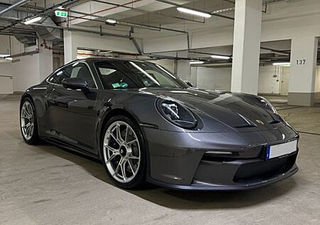 Porsche 992 GT3 mit Touring-Paket GT3 mit Touring-Paket