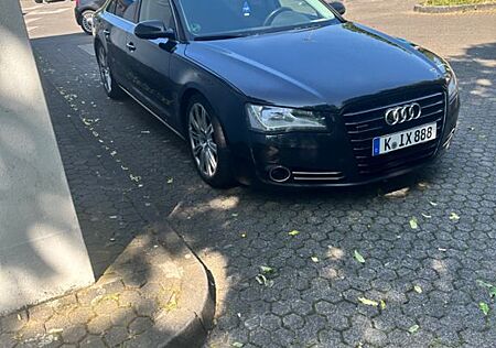 Audi A8 L 4.2 TDI tiptronic quattro -