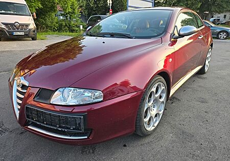 Alfa Romeo GT 1.9 JTD 16V M-Jet Q2 Progression