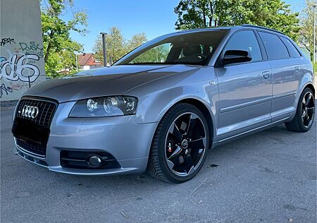 Audi A3 3,2 FSI tiptr. S line Sport. Sportback S ...