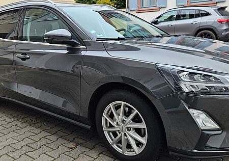 Ford Focus 1,5EcoBlue Diesel Automat Kamera LED 1Hand