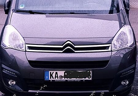 Citroën Berlingo BlueHDi Gasring Handbremse Rollstuhl