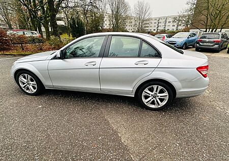 Mercedes-Benz 200 CDI 2008
