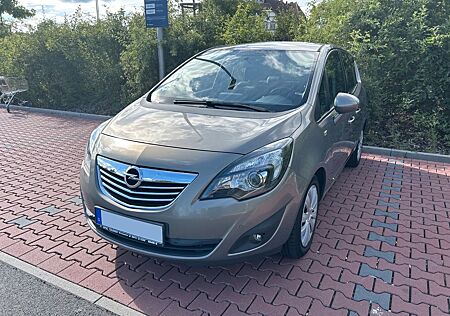 Opel Meriva 1.7 CDTI 74kW Automatik und AHK