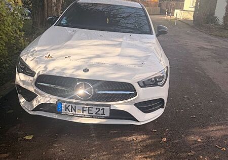 Mercedes-Benz CLA 180 Shooting Brake - Amg Line