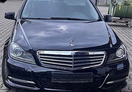 Mercedes-Benz C 200 T - w204 K