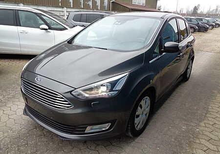 Ford C-Max Titanium