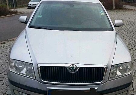Skoda Octavia 1.8 TSI Ambiente Ambiente