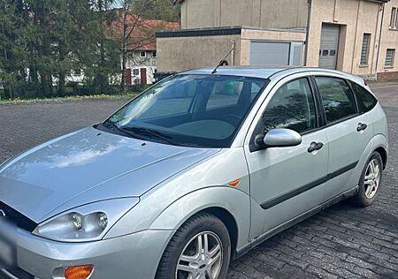 Ford Focus 1.6 -