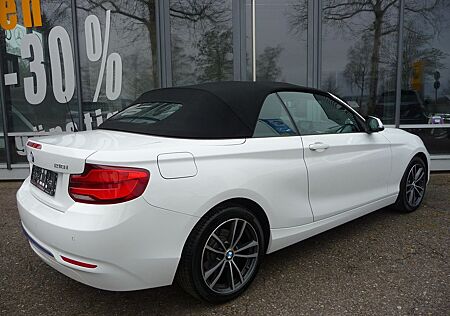 BMW 218 Cabrio i Sport Line LED/AHK abn./Windschott