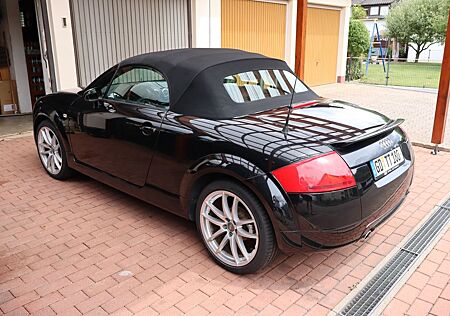 Audi TT Roadster 1.8T 120KW /163 PS