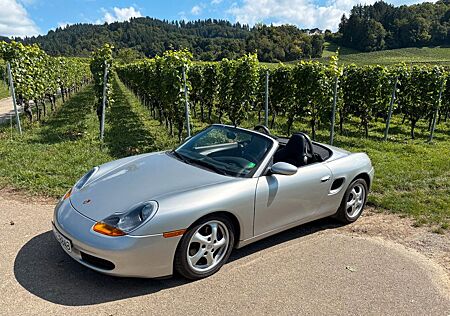 Porsche Boxster 2.5 _75k KM Motor_2. Hnd_Top gepflegt