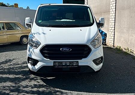 Ford Transit Custom Kombi 9 Sitzer