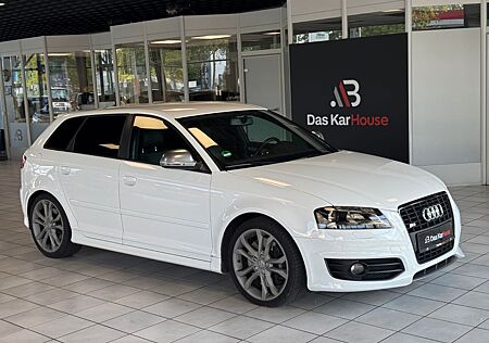 Audi S3 Sportback 2.0 TFSI quattro · BOSE · Xenon