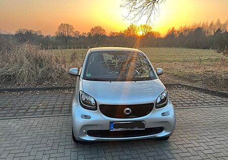 Smart ForTwo 71PS twinamic | Pano | Leder | Sitz