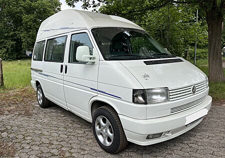 VW T4 California Volkswagen Coach/ AHK / Turbo-Diesel/Solar