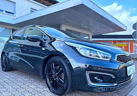 Kia Cee'd Ceed 1,6Ltr Dynamics Klima Alu Pdc Eu6 Tüv NEU