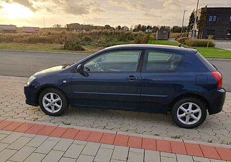 Toyota Corolla gebraucht kaufen Toyota Corolla 2.0 D-4D Garagenauto