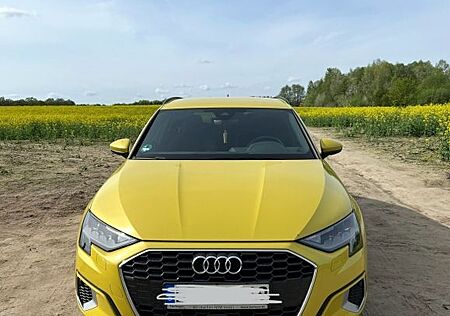 Audi A3 30 TFSI S tronic Sportback mit Garantie 03/26