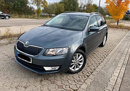 Skoda Octavia Octavia1.4 TSI Combi*NAVI*I Hand*PDC*Scheckheft
