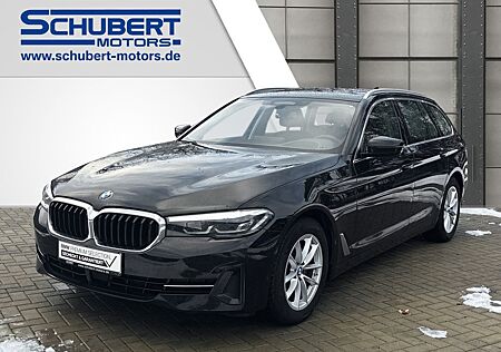 BMW 520 i Touring LED NAVI PDC SHZ HUD H&K LHZ Kamer