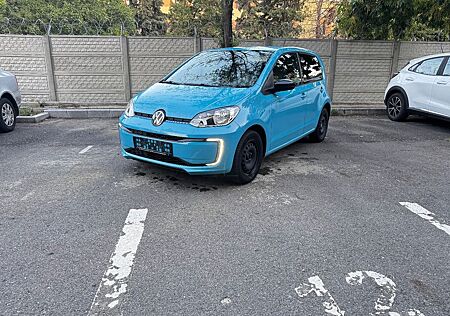 VW e-up! Volkswagen E-UP , 2020, 36kWh Battery, Garantie