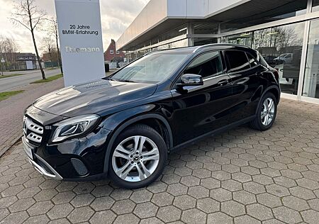 Mercedes-Benz GLA 220 GLA 220D 4Matic Urban/7G-DCT/AHK/LED
